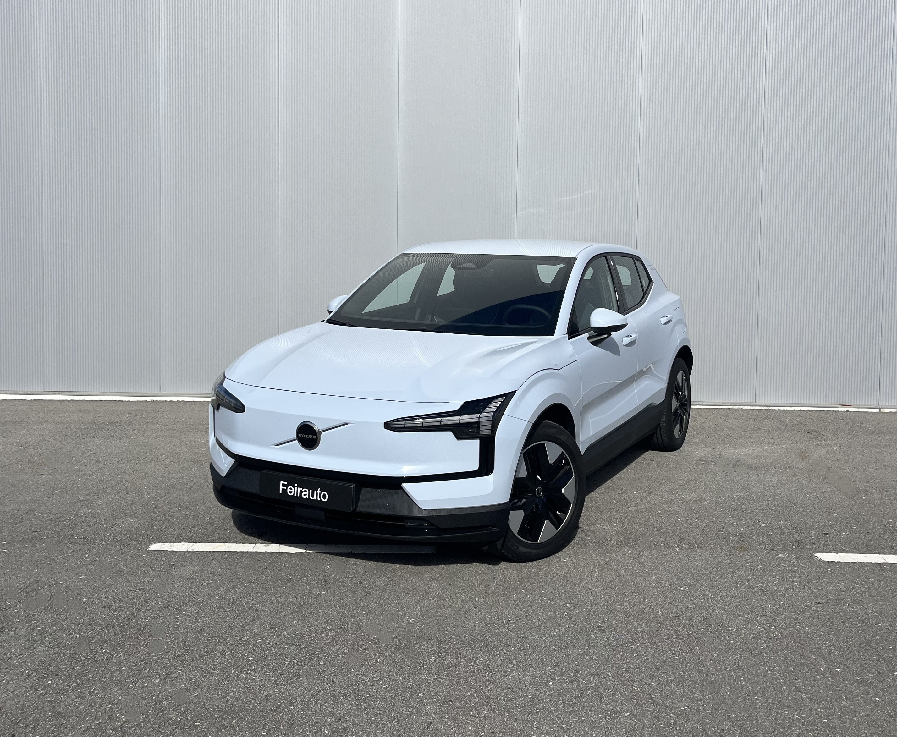 Volvo EX30 Core, Single Motor, Elétrico