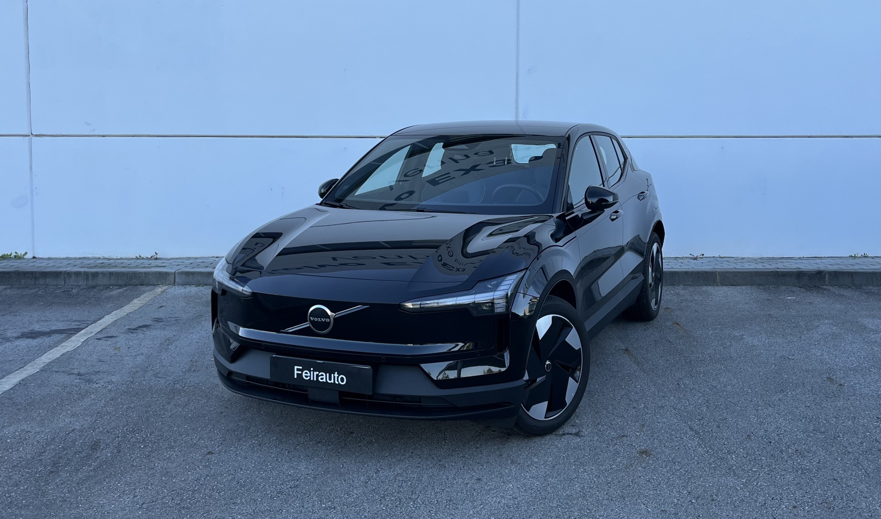 Volvo EX30 Plus, Single Motor Extended Range