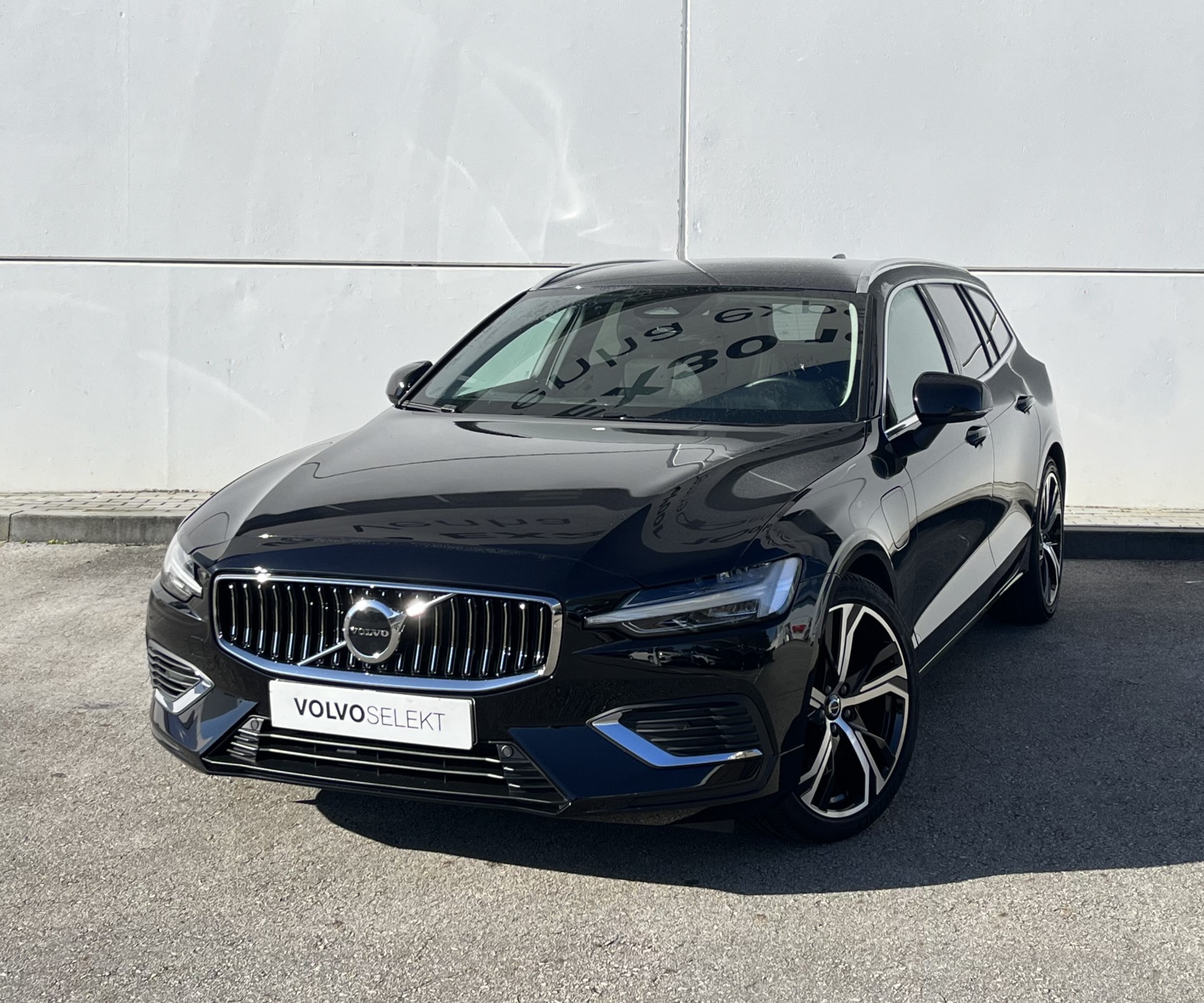 Volvo V60 Core, T6 AWD Híbrido Plug-in