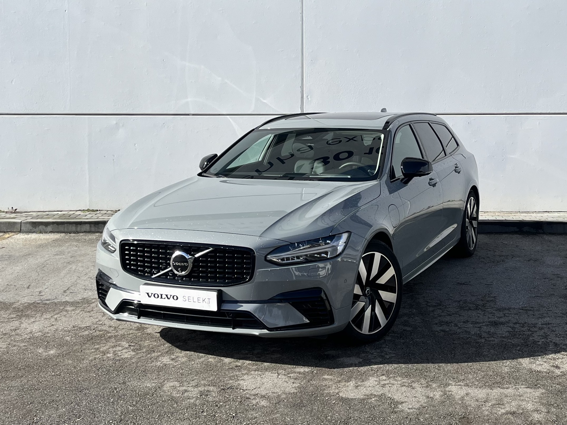 Volvo V90 Recharge Plus, T8 AWD Híbrido Plug-in