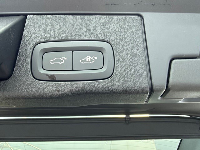 XC60 CH33TS_9